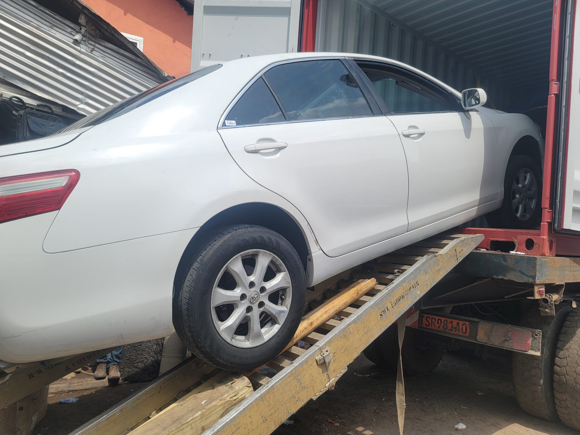 american-cameroon-shipping-center (7)